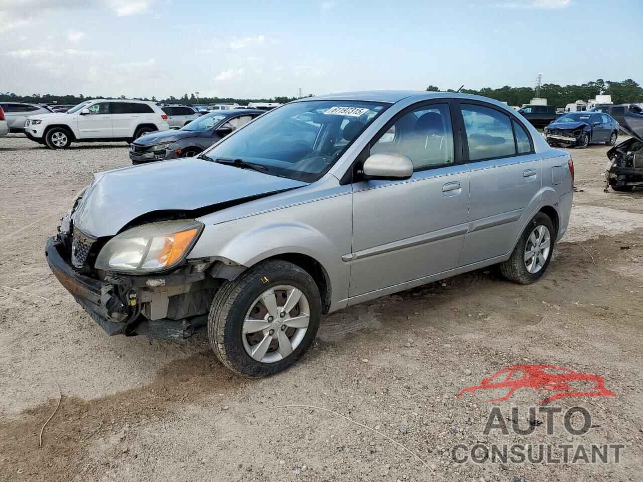 KIA RIO 2011 - KNADH4A38B6951893