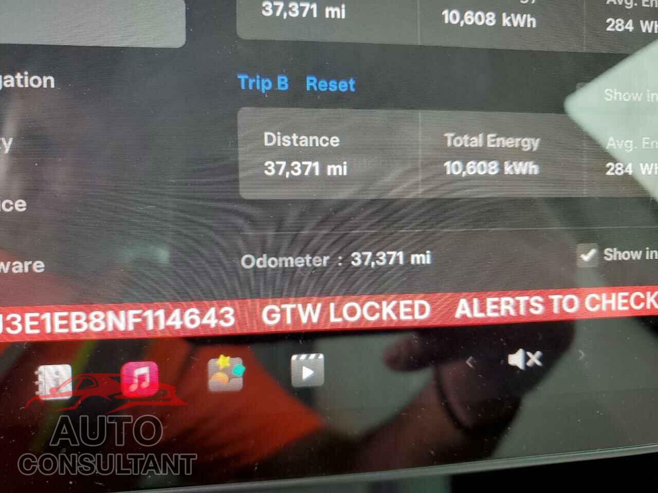 TESLA MODEL 3 2022 - 5YJ3E1EB8NF114643