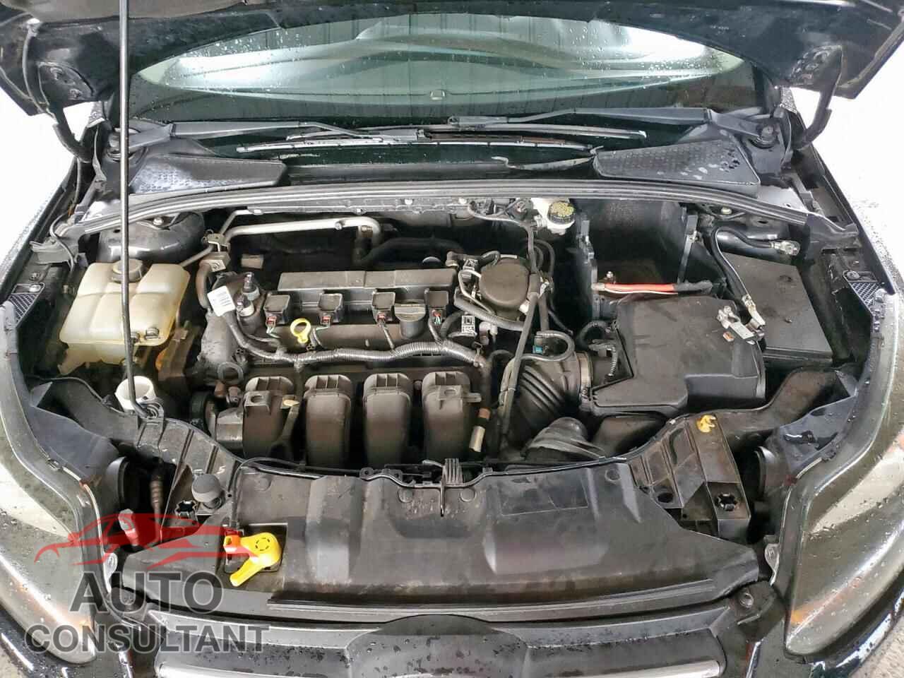 FORD FOCUS 2014 - 1FADP3F2XEL284630
