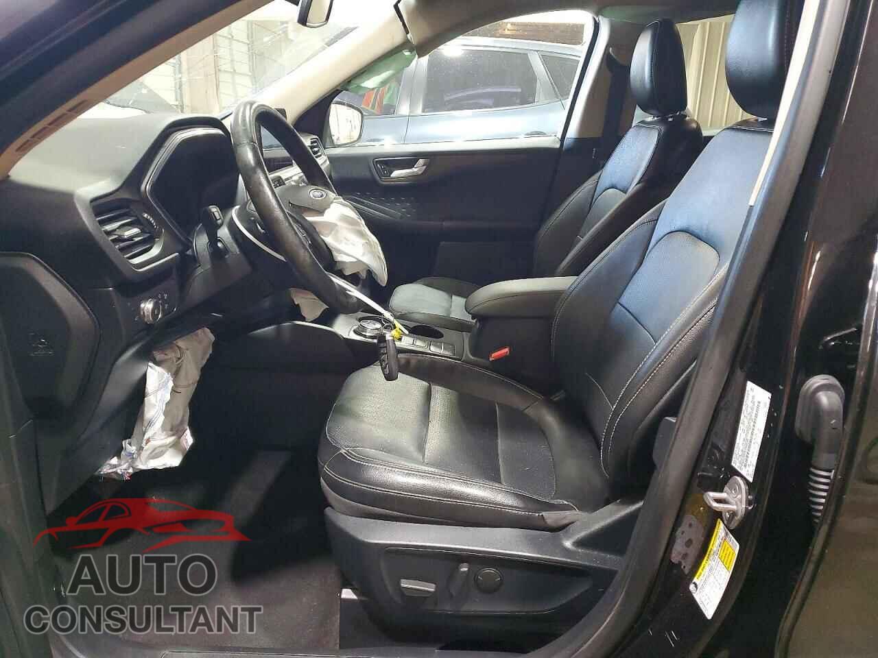 FORD ESCAPE 2020 - 1FMCU9J97LUA80358