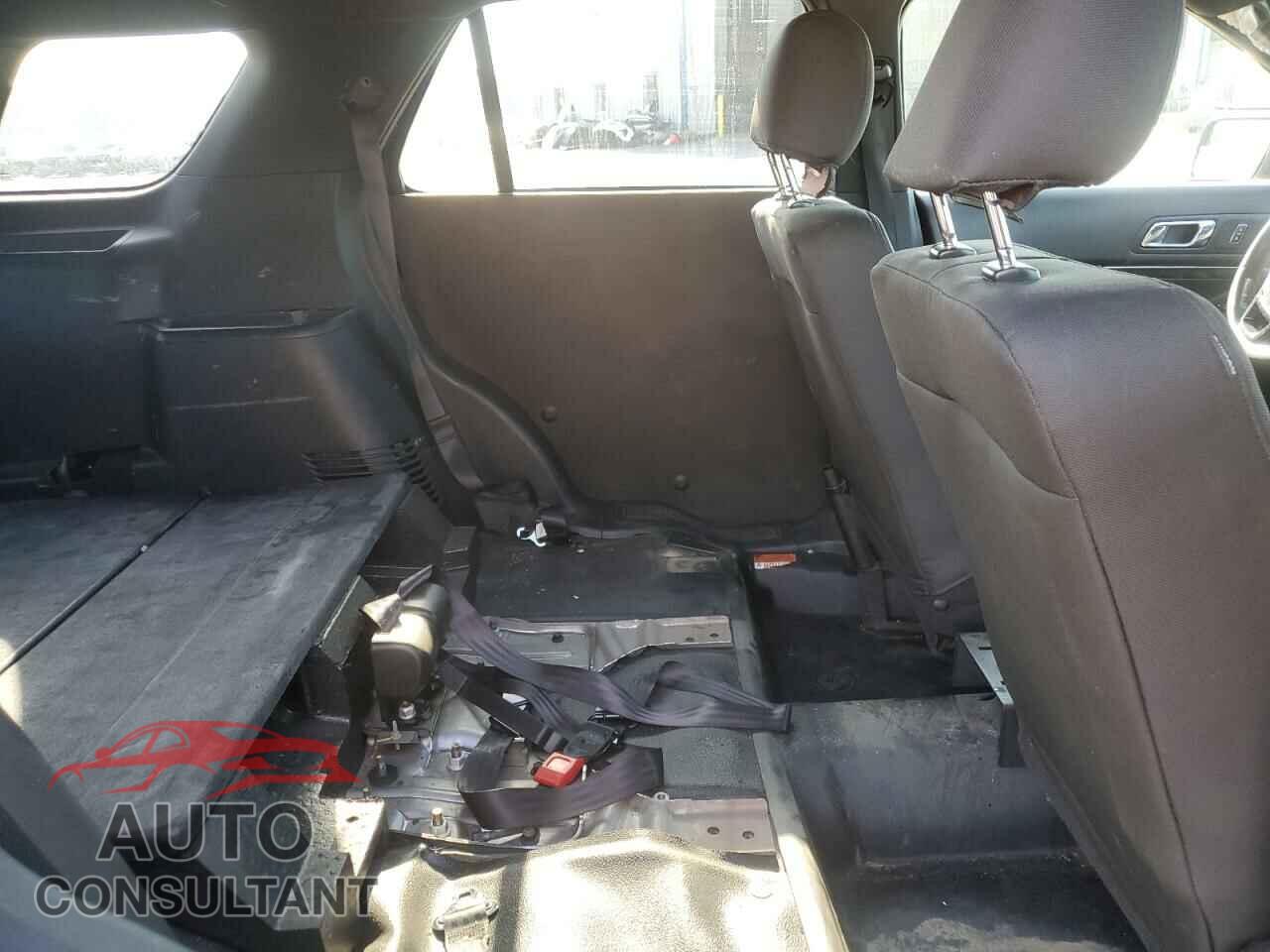 FORD EXPLORER 2018 - 1FM5K8ARXJGB12711