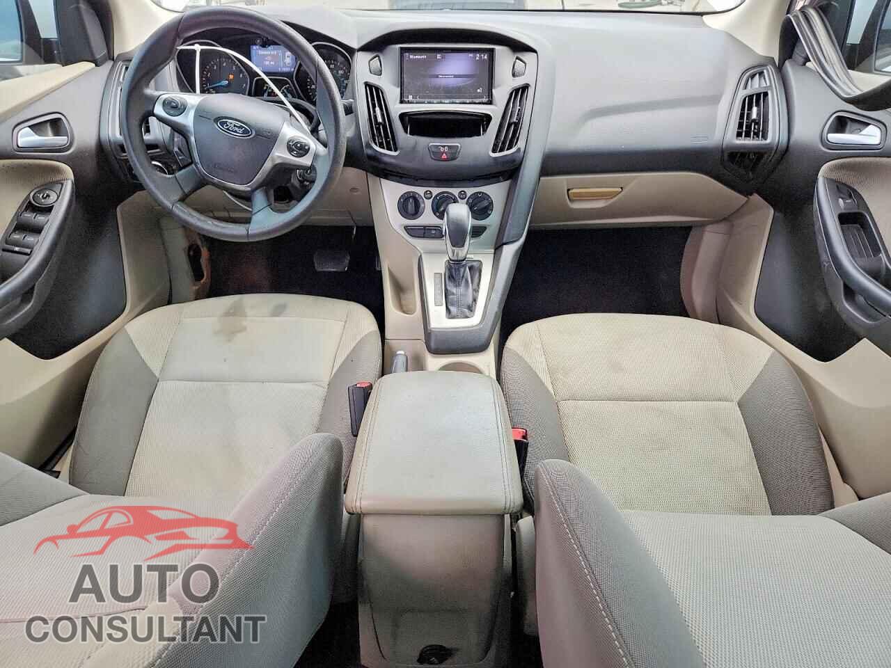 FORD FOCUS 2014 - 1FADP3F23EL213818