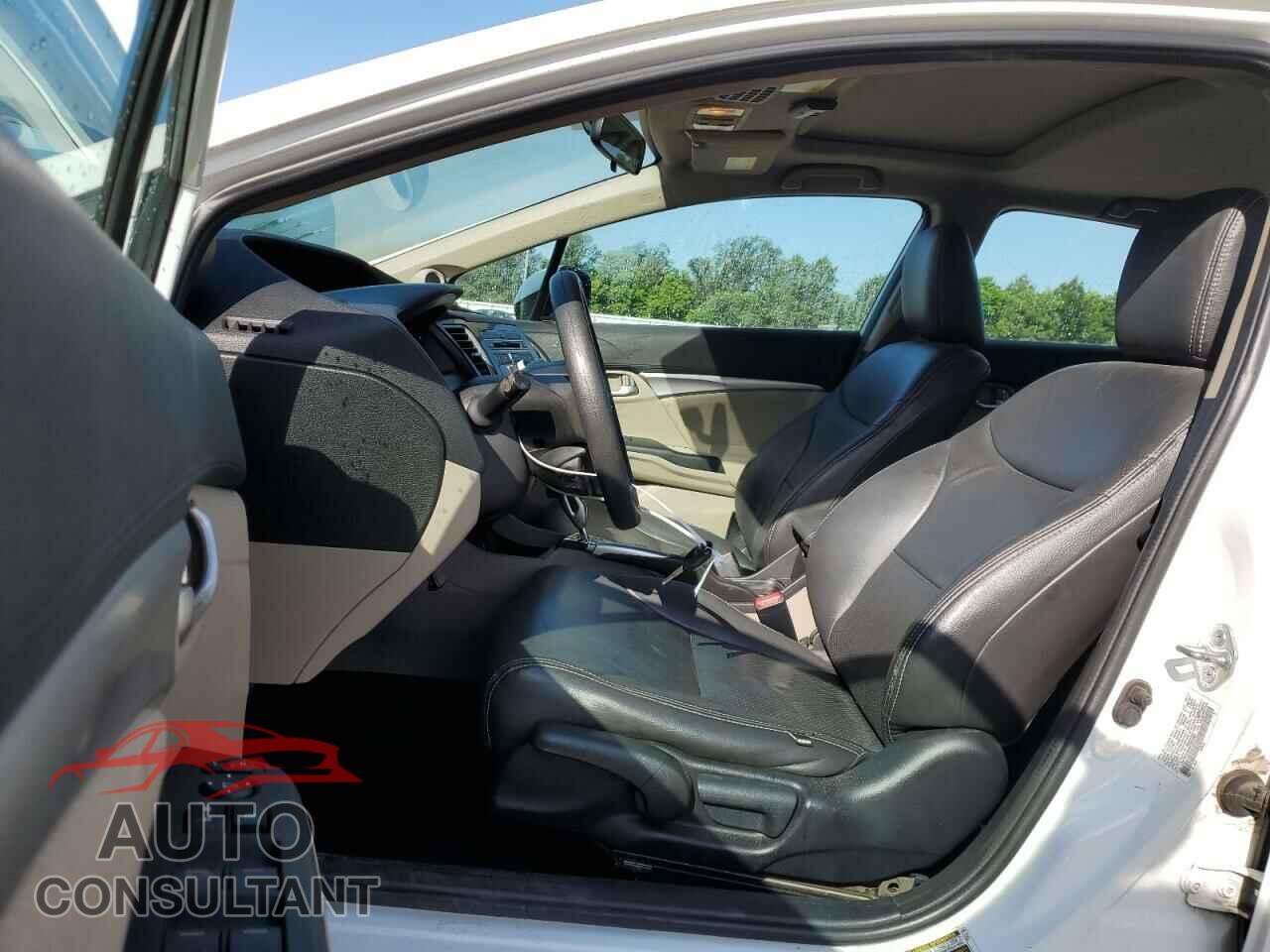 HONDA CIVIC 2013 - 19XFB2F89DE057002