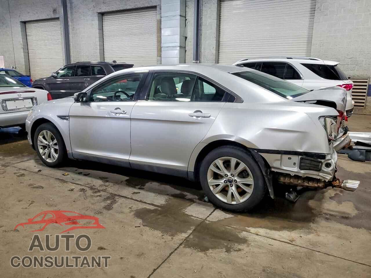 FORD TAURUS 2011 - 1FAHP2EW7BG175143