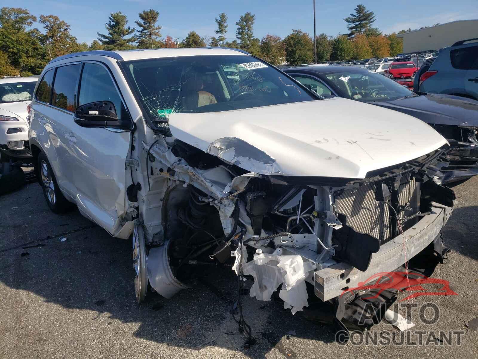 TOYOTA HIGHLANDER 2018 - 5TDDZRFH3JS886712