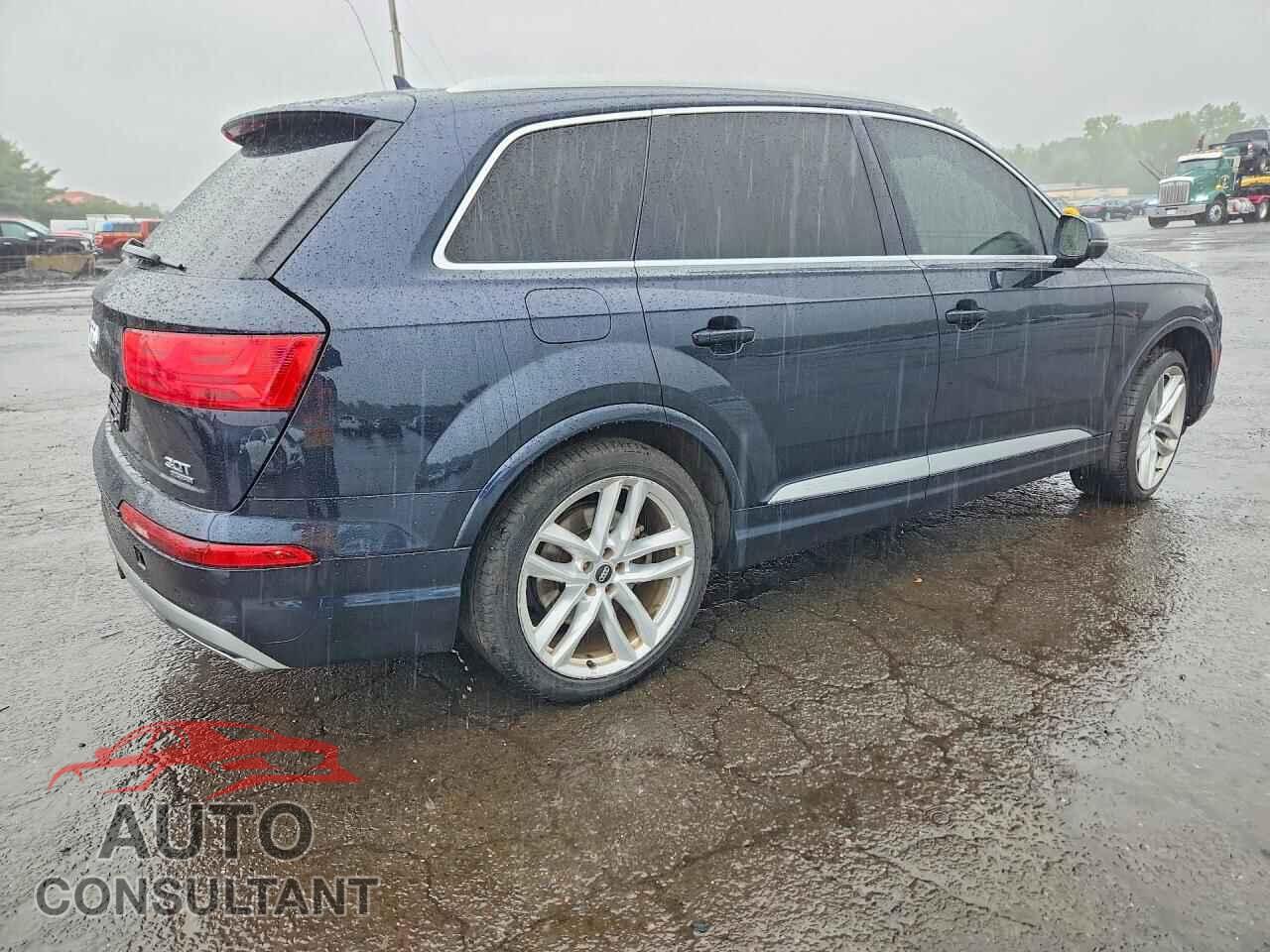 AUDI Q7 2017 - WA1VAAF76HD020197