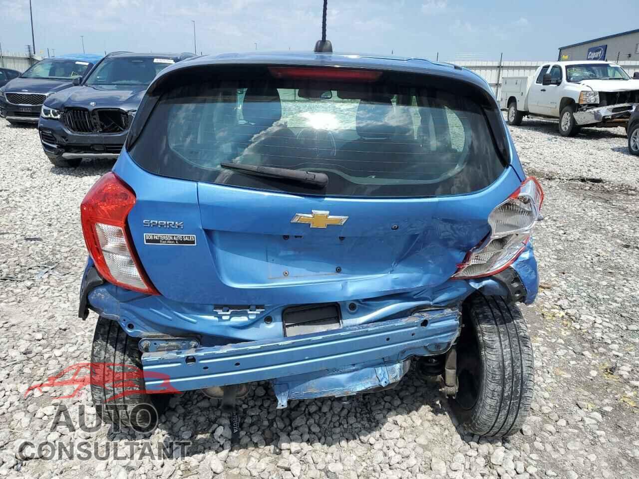 CHEVROLET SPARK 2017 - KL8CB6SA5HC826328