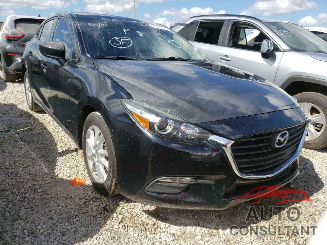 MAZDA 3 2018 - 3MZBN1K70JM185043