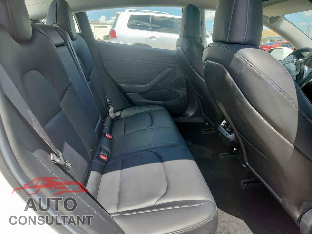 TESLA MODEL 3 2018 - 5YJ3E1EA4JF007543