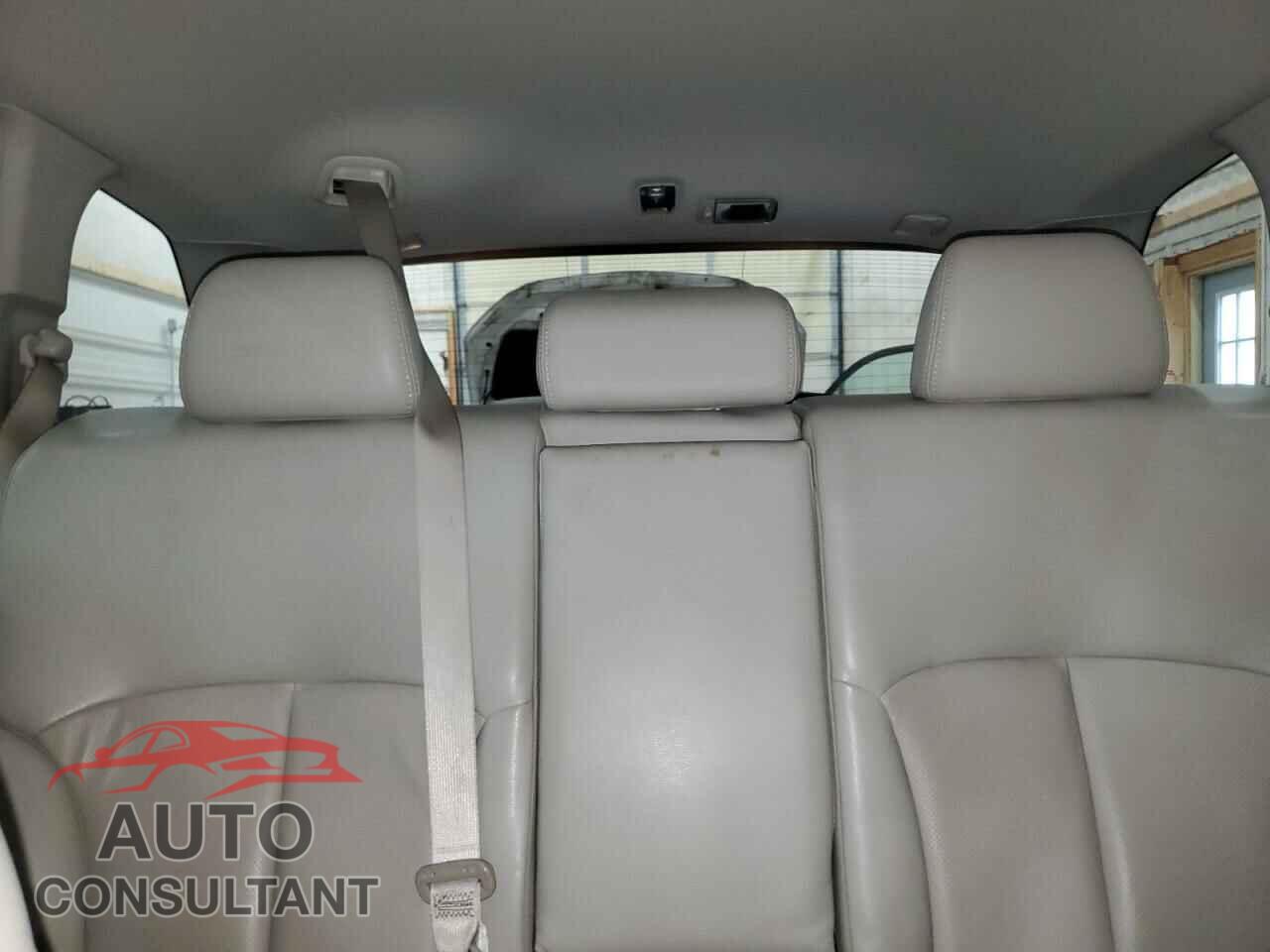 SUBARU OUTBACK 2011 - 4S4BRDKC8B2310879