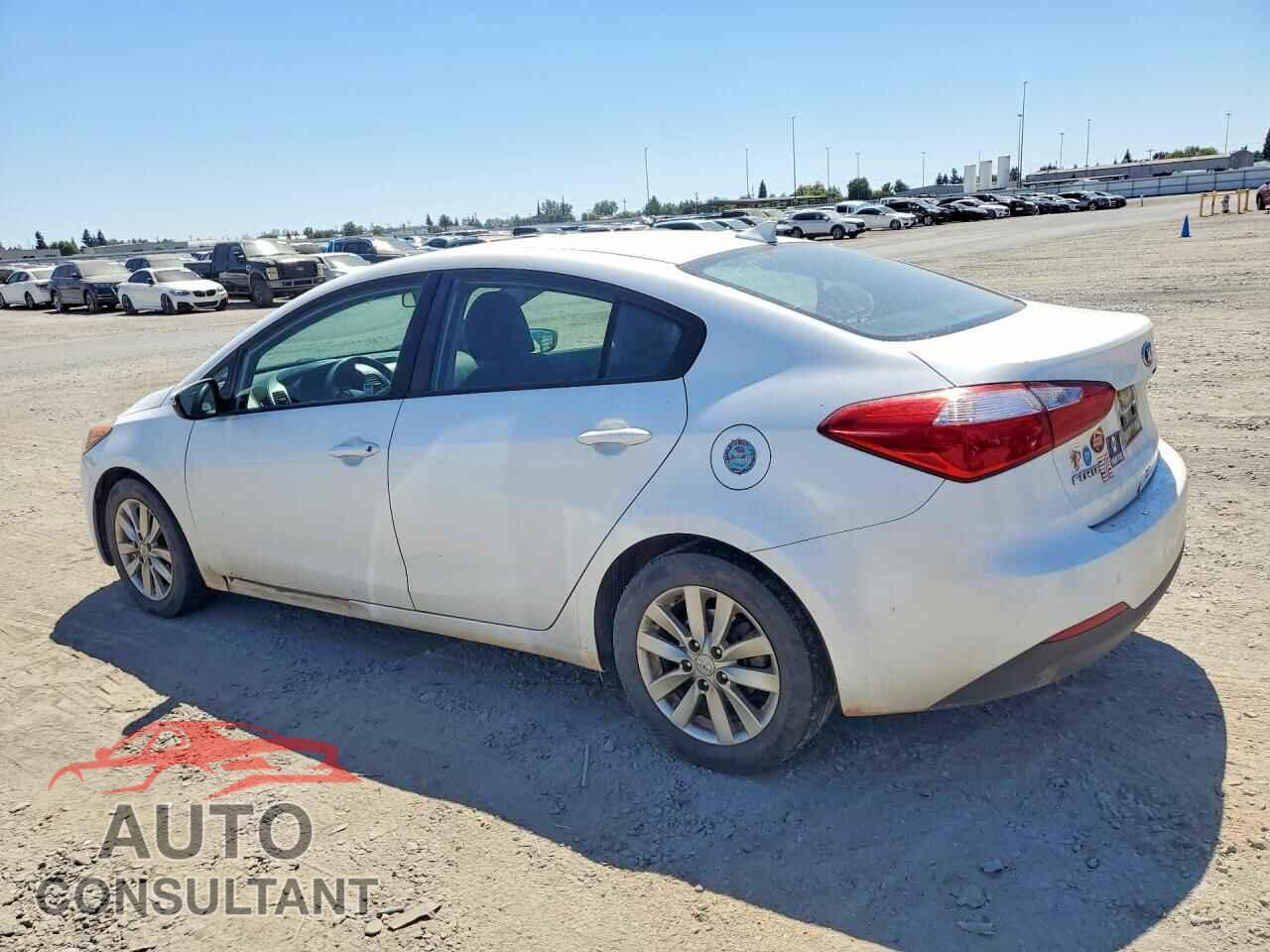 KIA FORTE 2016 - KNAFX4A67G5444356