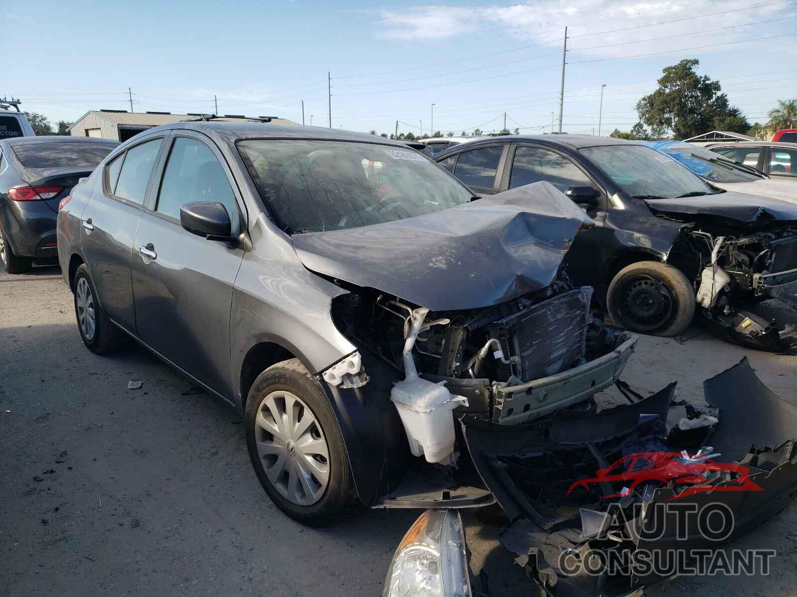 NISSAN VERSA 2019 - 3N1CN7AP1KL830689