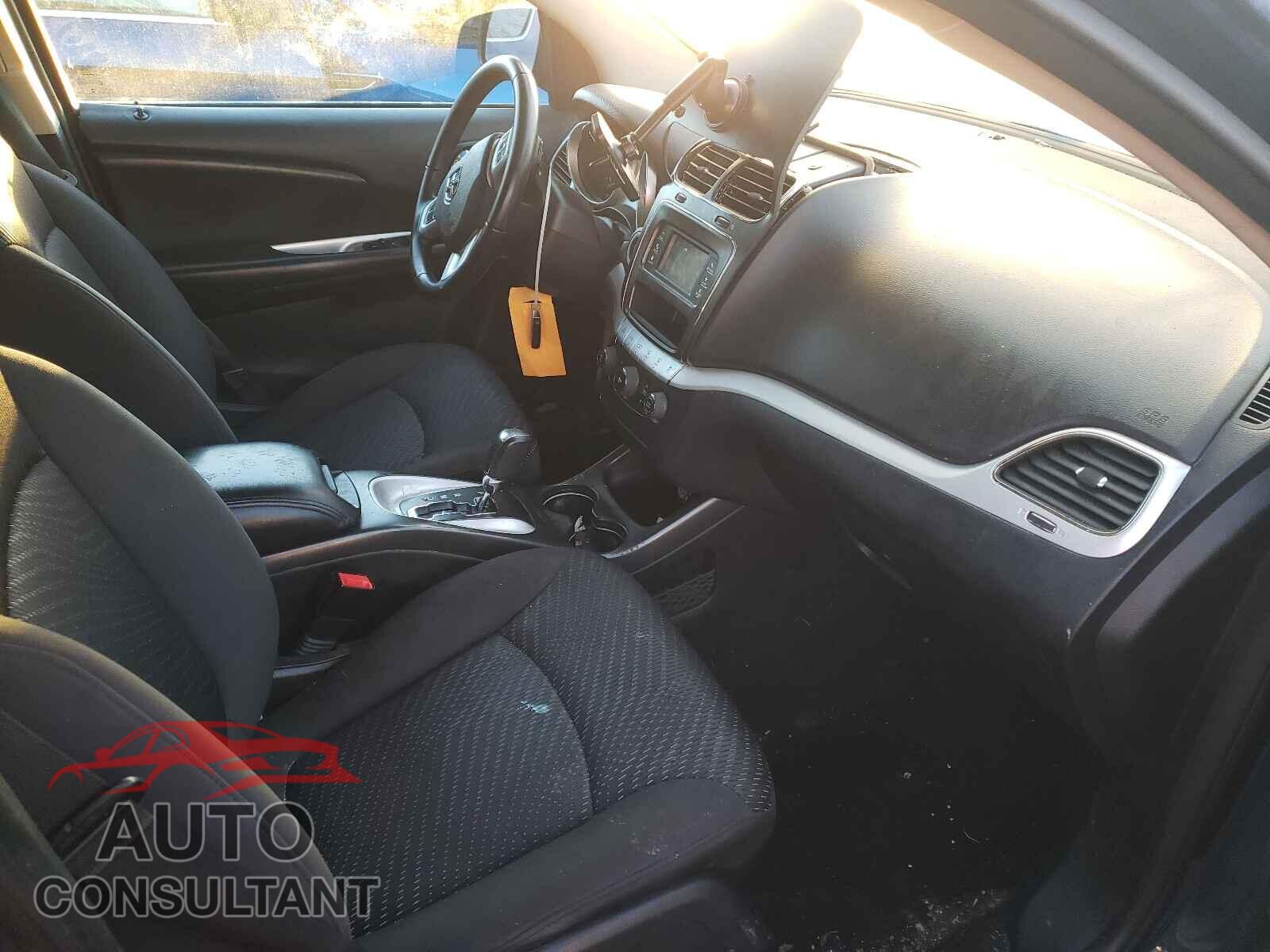 DODGE JOURNEY 2017 - 3C4PDCAB0HT552150