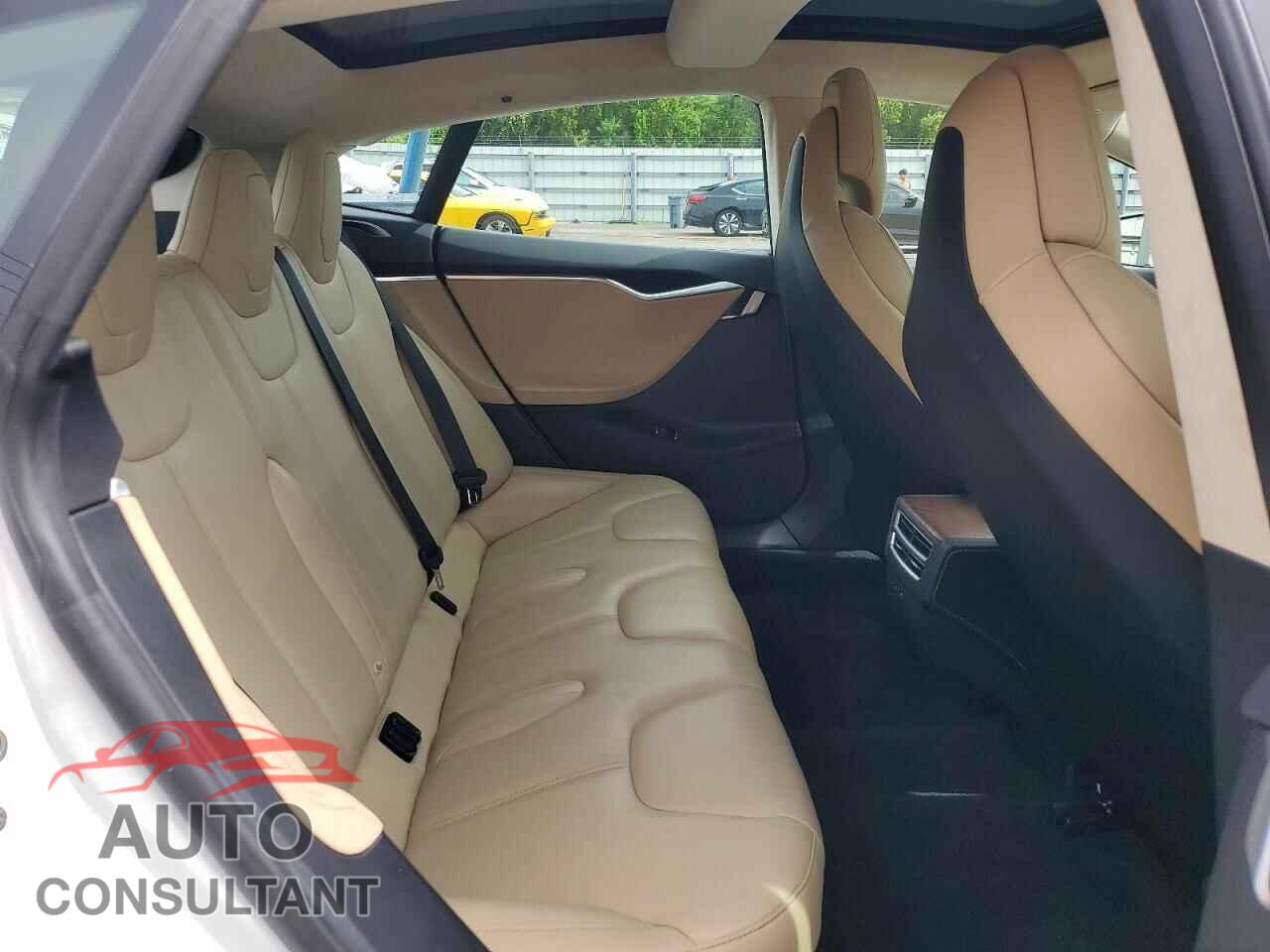 TESLA MODEL S 2017 - 5YJSA1E10HF203318
