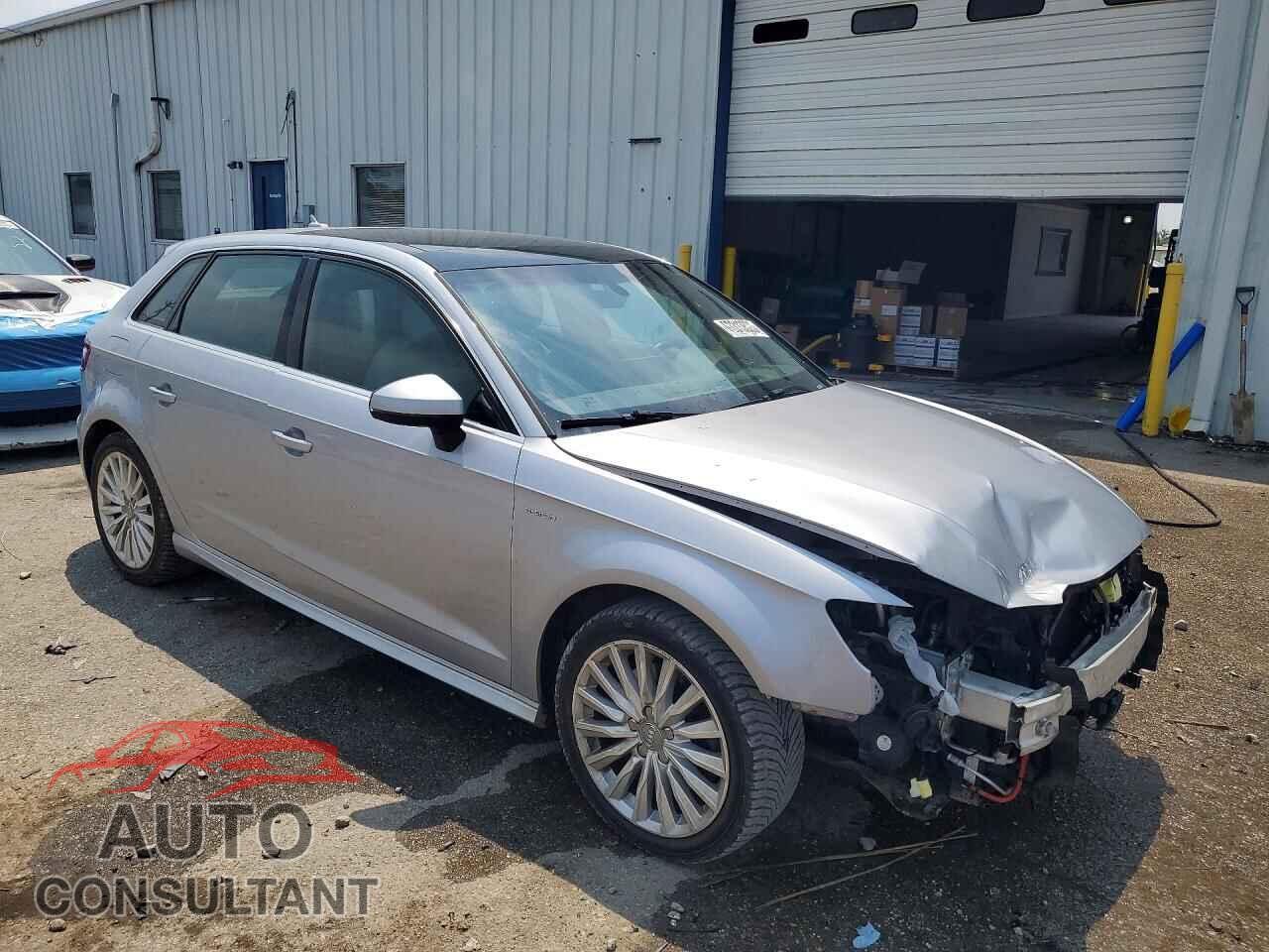 AUDI A3 2017 - WAUTPBFF3HA055237
