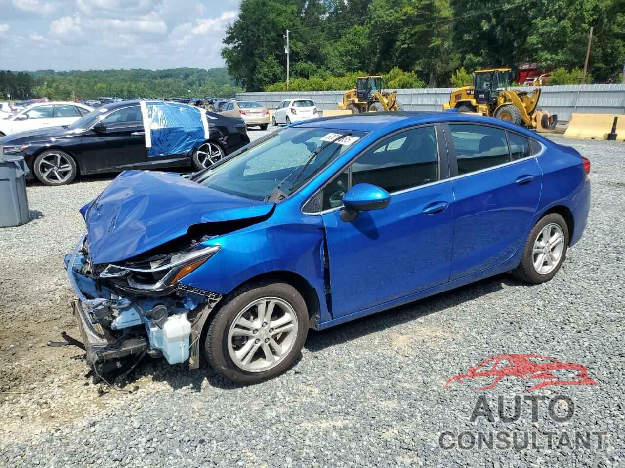CHEVROLET CRUZE 2018 - 1G1BE5SM1J7228260