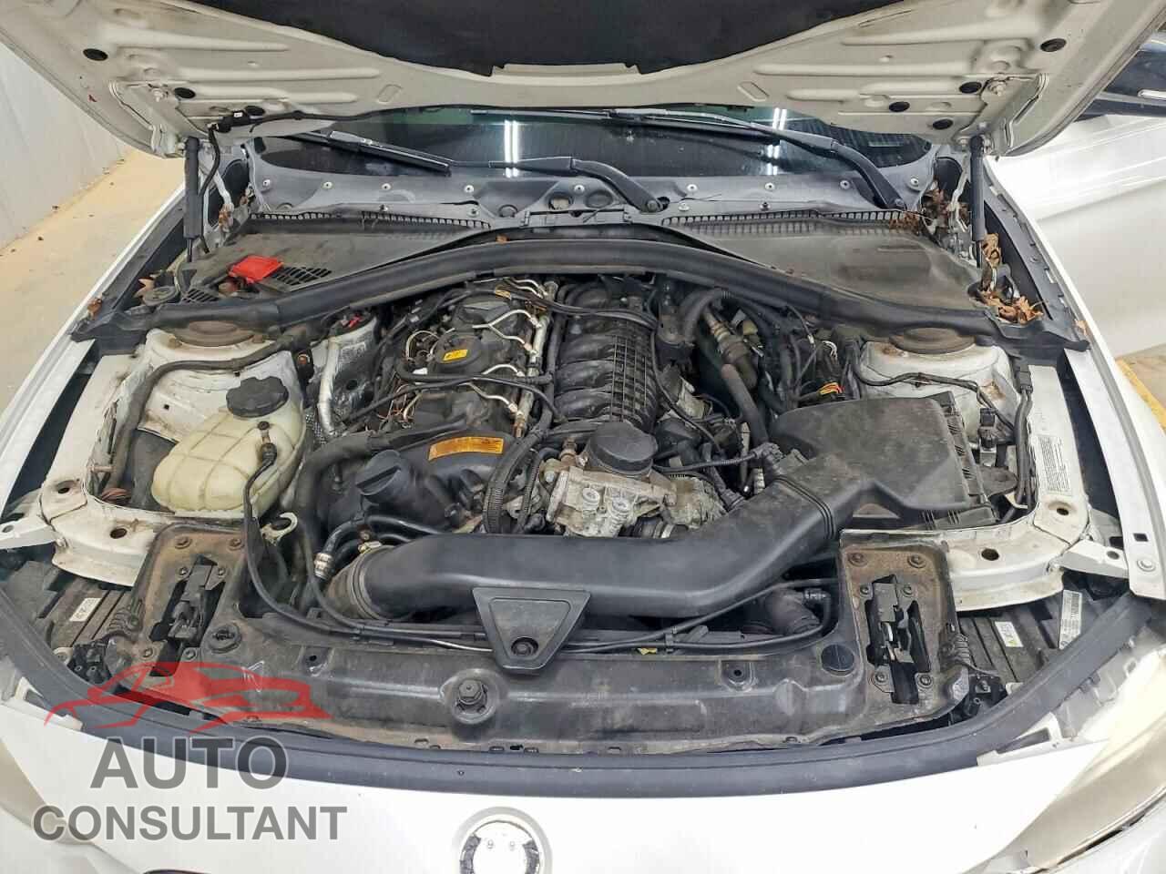 BMW 3 SERIES 2013 - WBA3A9G57DNP36987