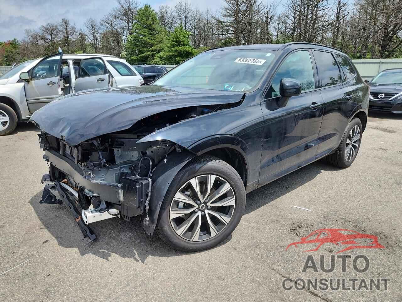 VOLVO XC60 CORE 2025 - YV4M12RJ3S1043392