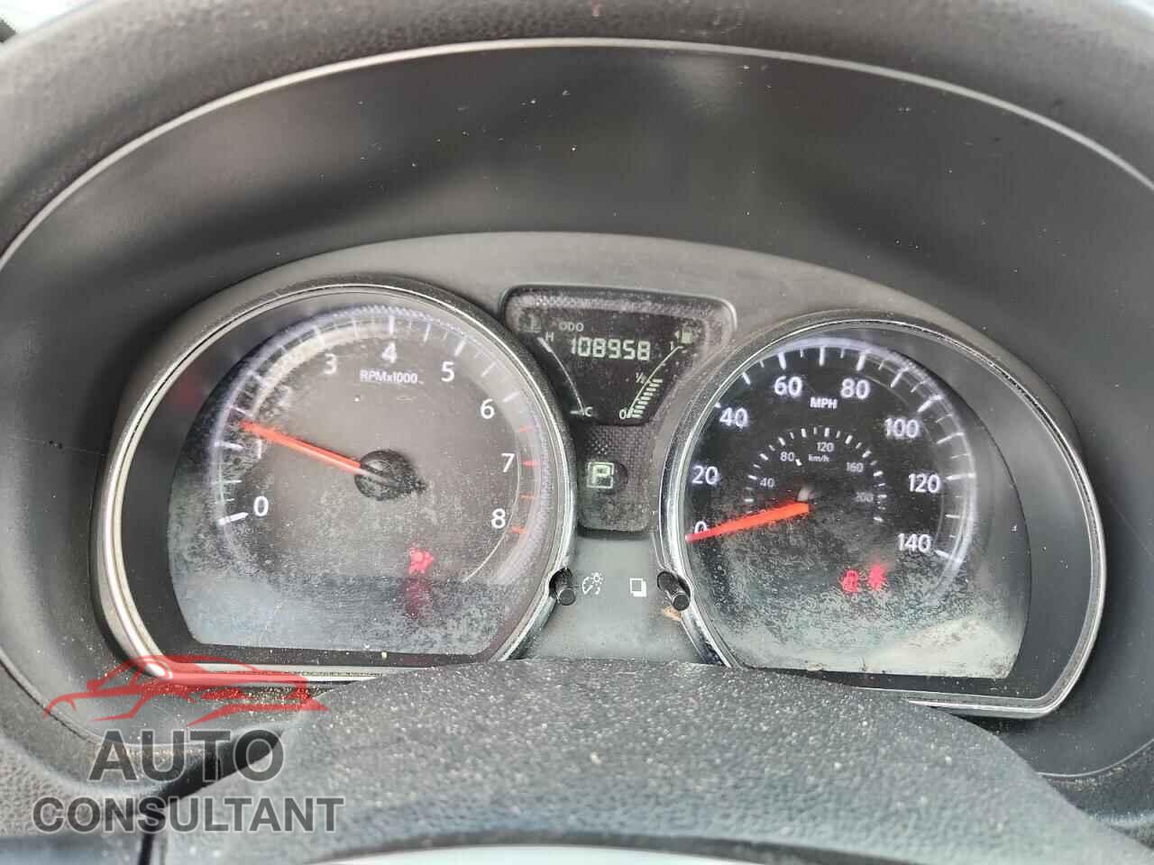 NISSAN VERSA 2019 - 3N1CN7AP3KL846909
