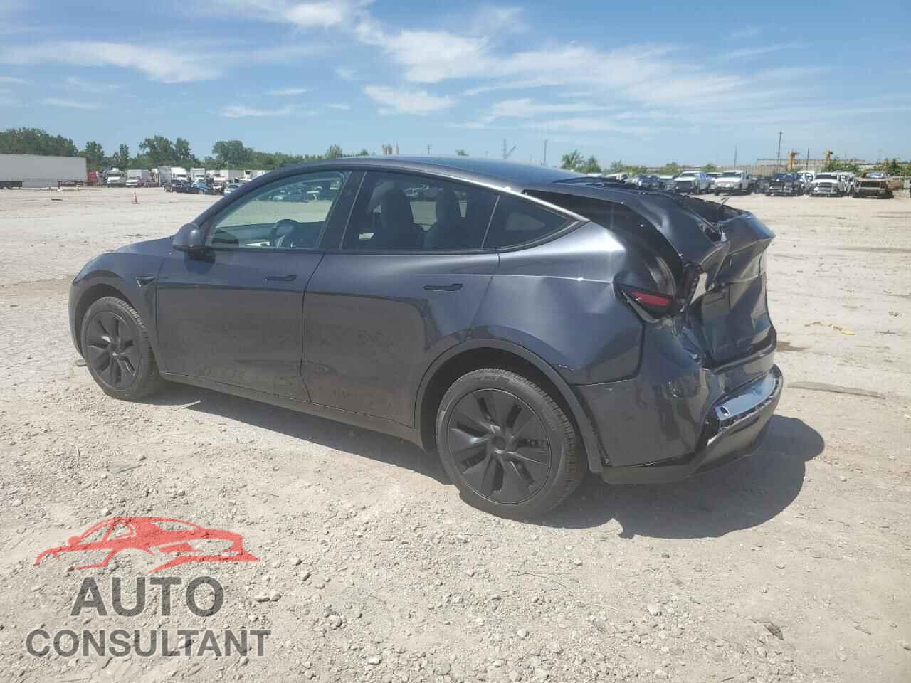 TESLA MODEL Y 2025 - 7SAYGDEE5SA342154