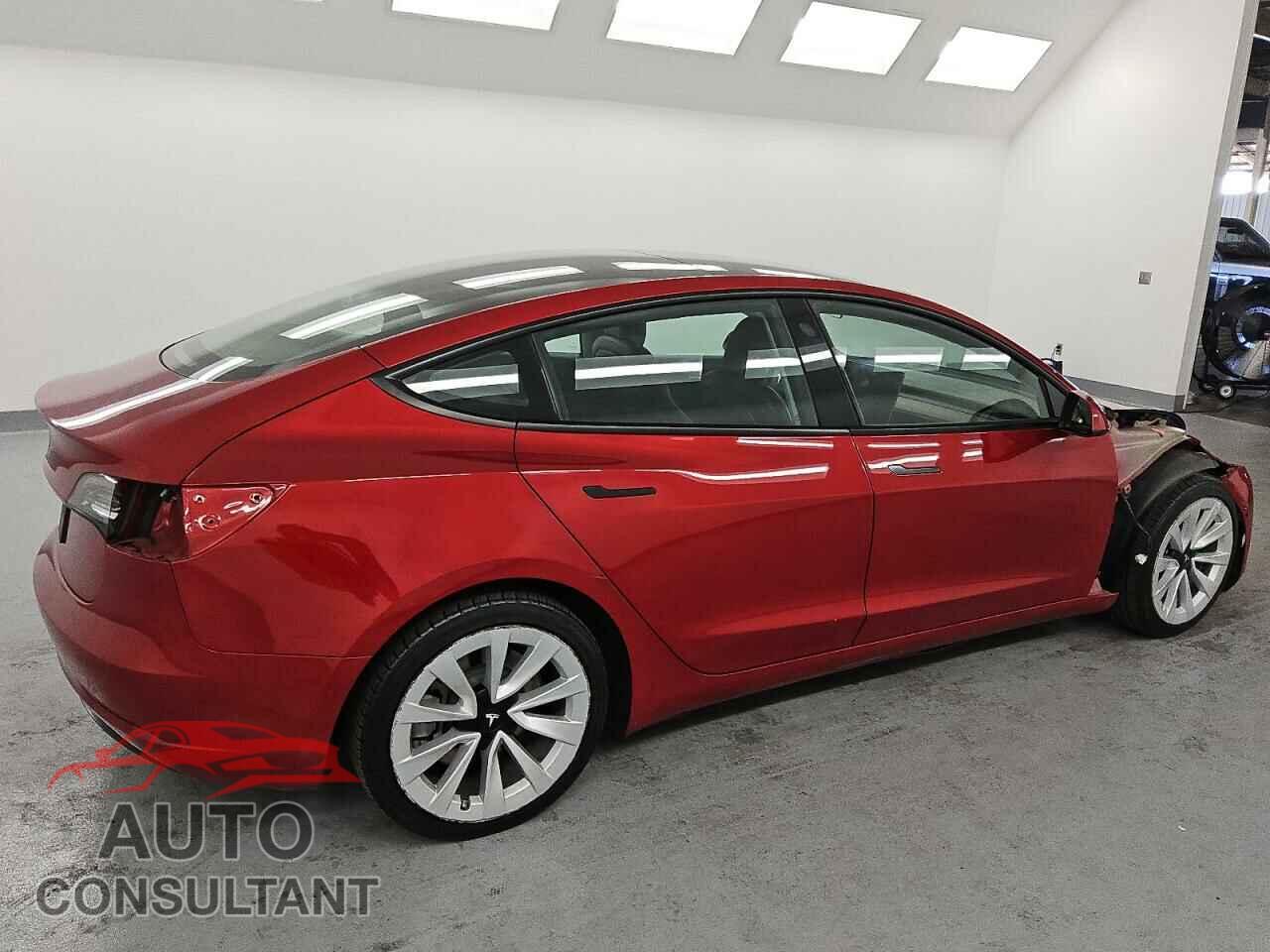 TESLA MODEL 3 2022 - 5YJ3E1EA6NF304478