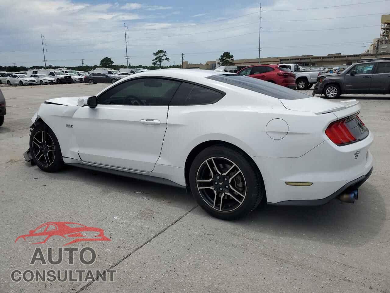 FORD MUSTANG 2020 - 1FA6P8CF2L5177960