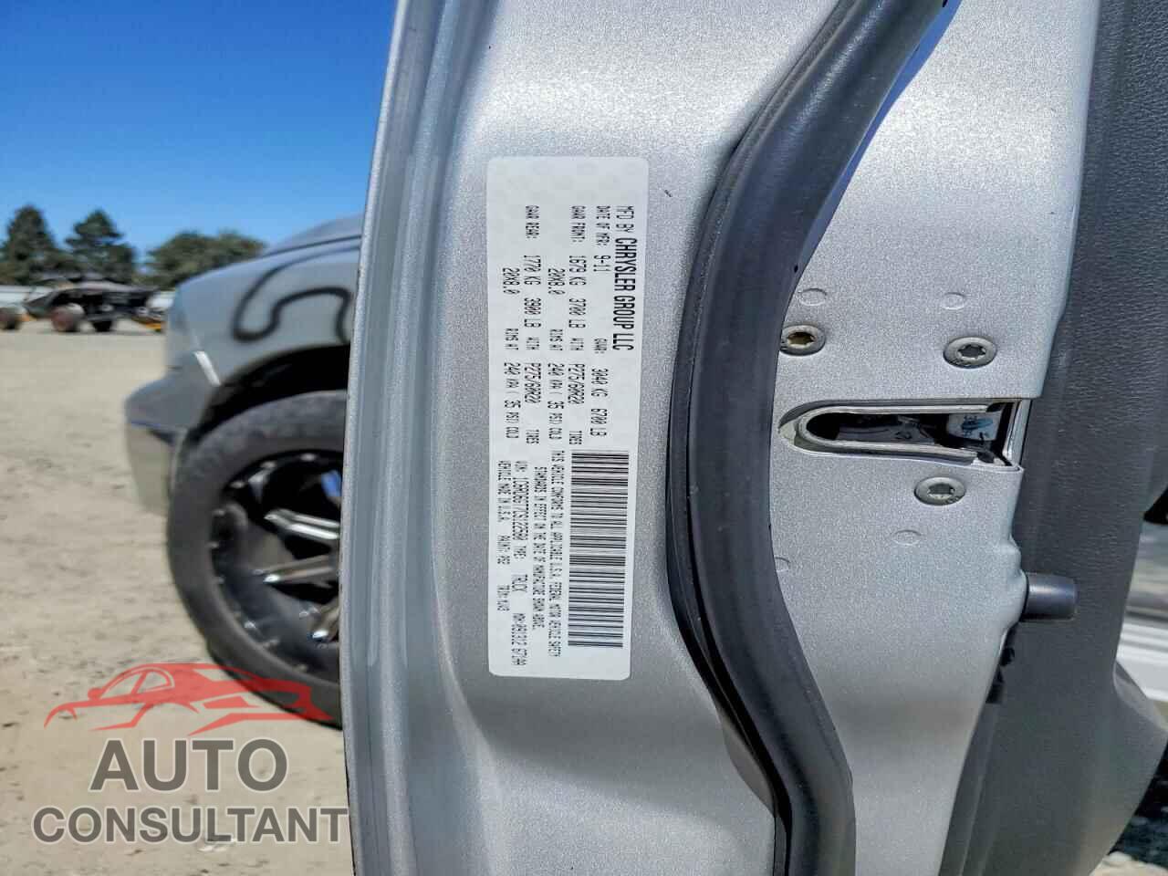 DODGE RAM 1500 2012 - 1C6RD6GT7CS122580