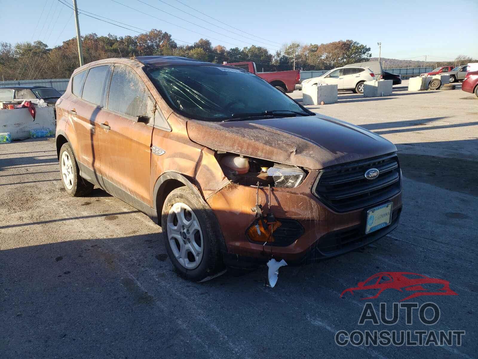 FORD ESCAPE 2017 - 1FMCU0F7XHUC50268