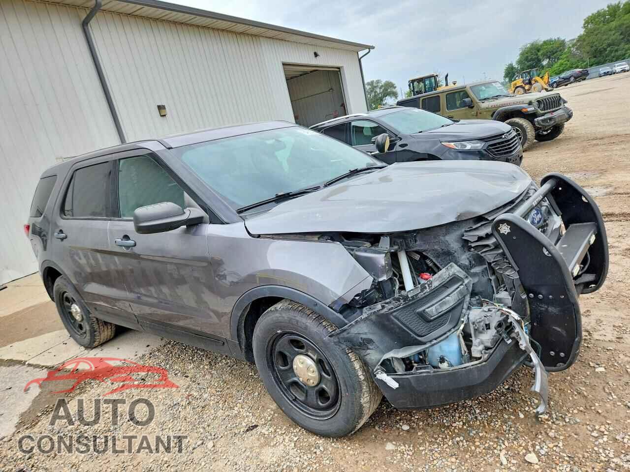 FORD EXPLORER 2018 - 1FM5K8AR7JGB58657