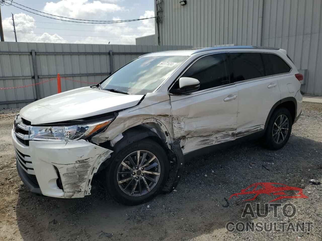 TOYOTA HIGHLANDER 2019 - 5TDKZRFH2KS338659