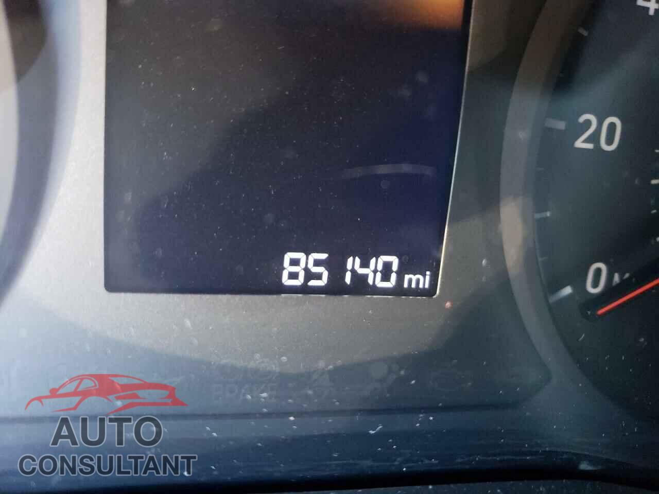 HYUNDAI ACCENT 2018 - 3KPC24A32JE030276
