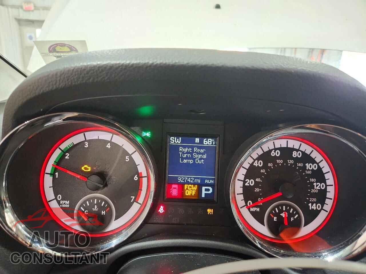 DODGE DURANGO 2012 - 1C4SDJET2CC252342