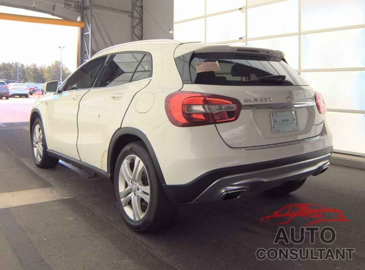 MERCEDES-BENZ GLA-CLASS 2016 - WDCTG4EB1GJ212348