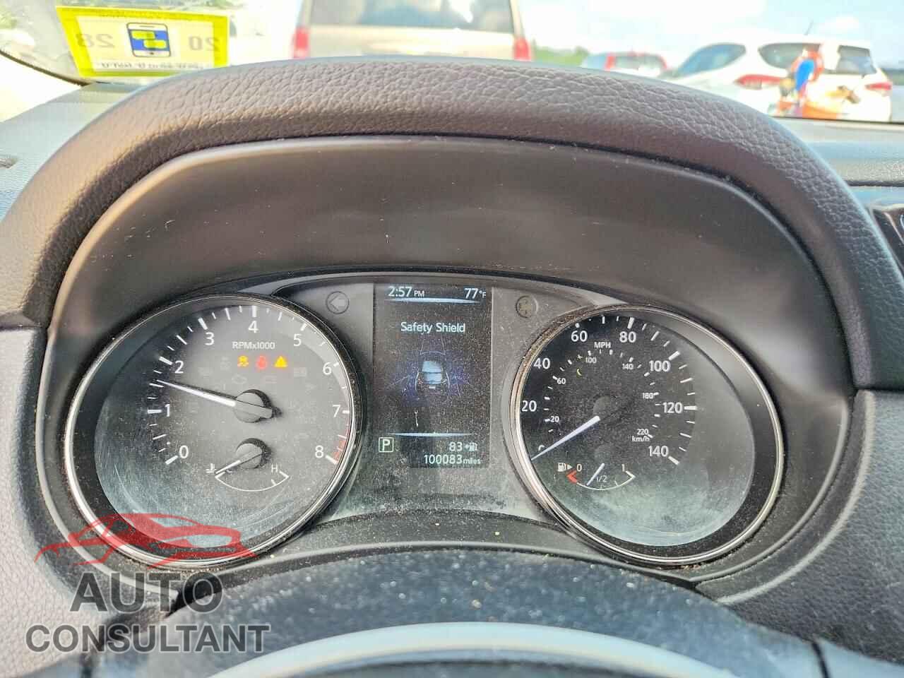 NISSAN ROGUE 2017 - KNMAT2MT9HP593565