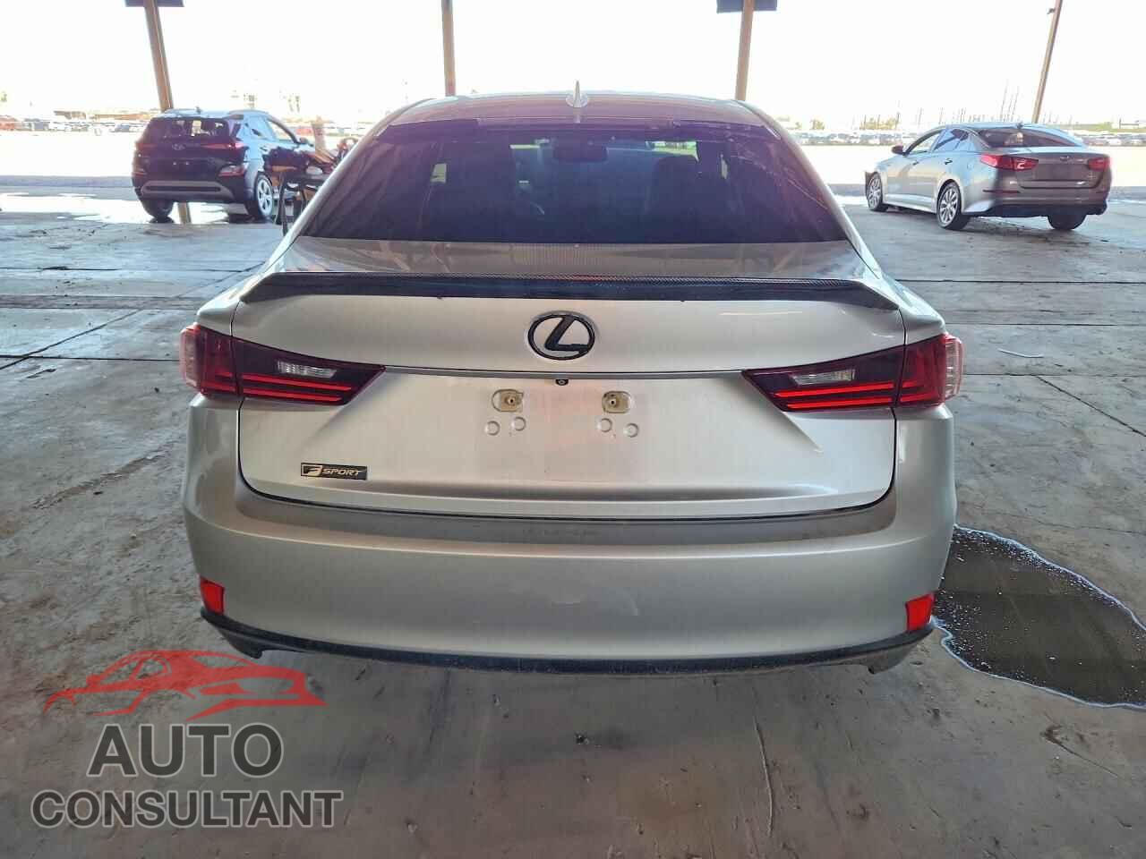 LEXUS IS 2015 - JTHBF1D28F5057355