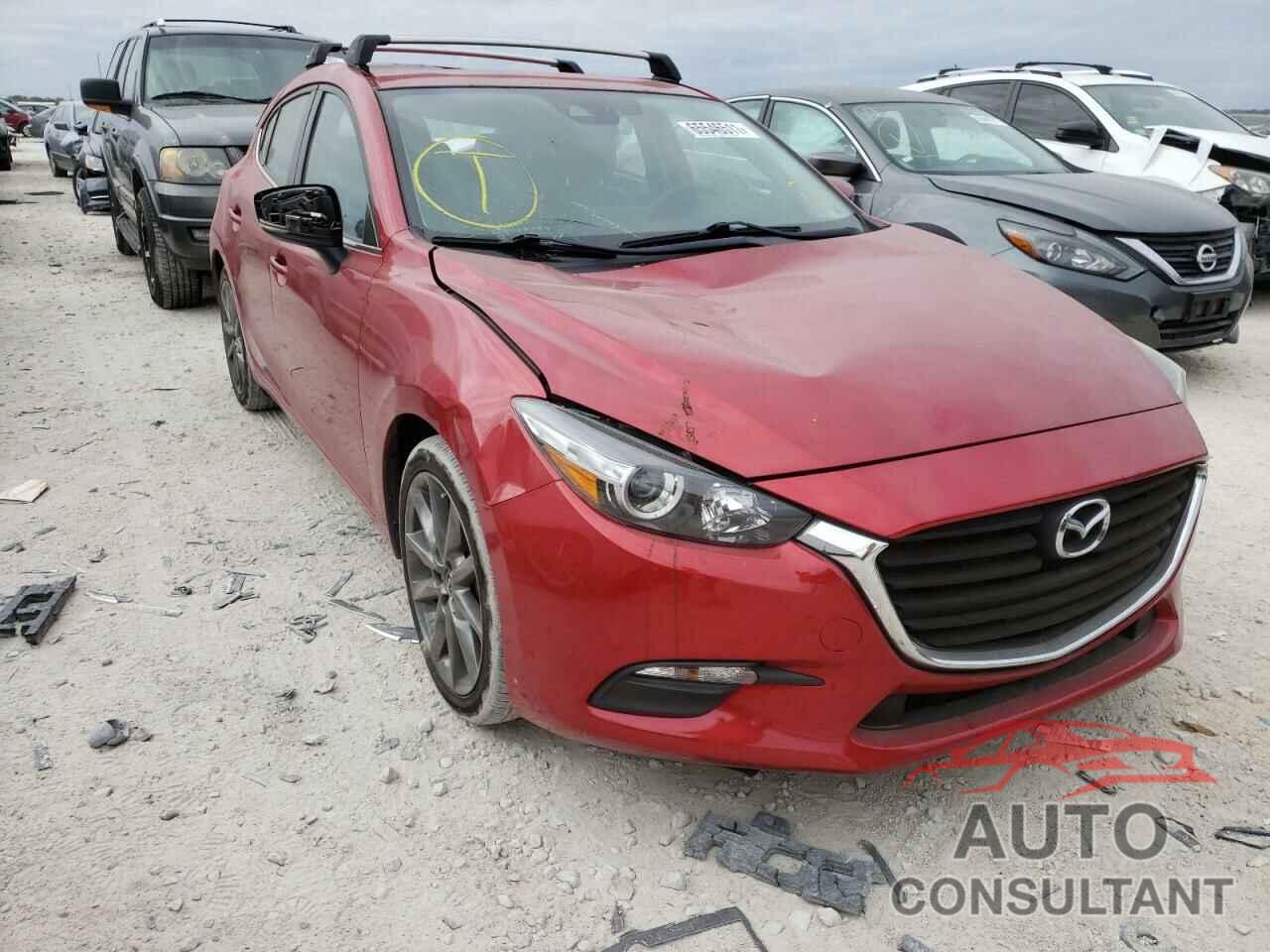 MAZDA 3 2018 - 3MZBN1L32JM189459