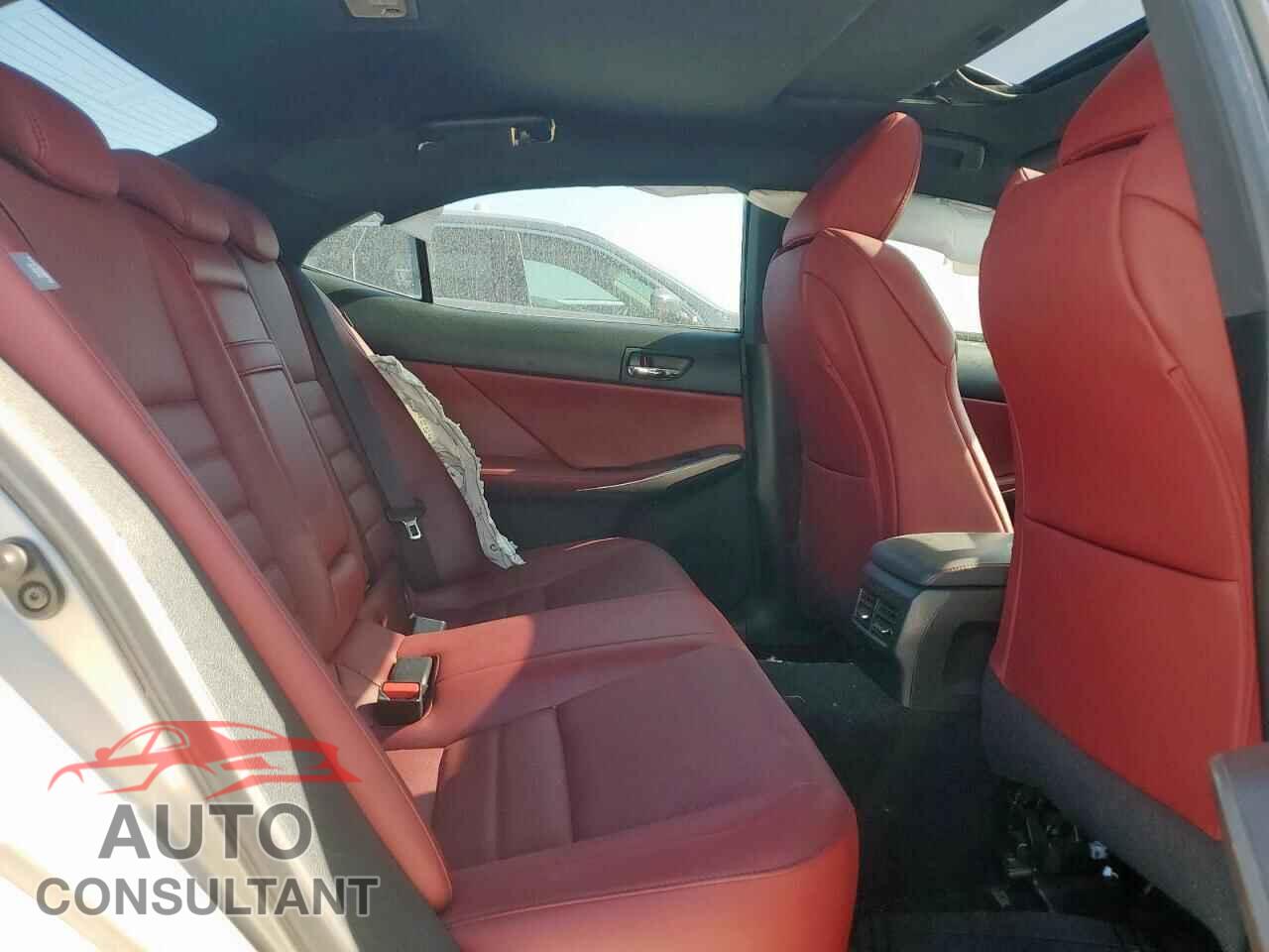 LEXUS IS 2015 - JTHBF1D26F5056561