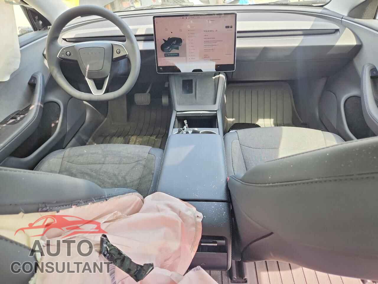TESLA MODEL 3 2026 - 5YJ3E1EA4TF169806