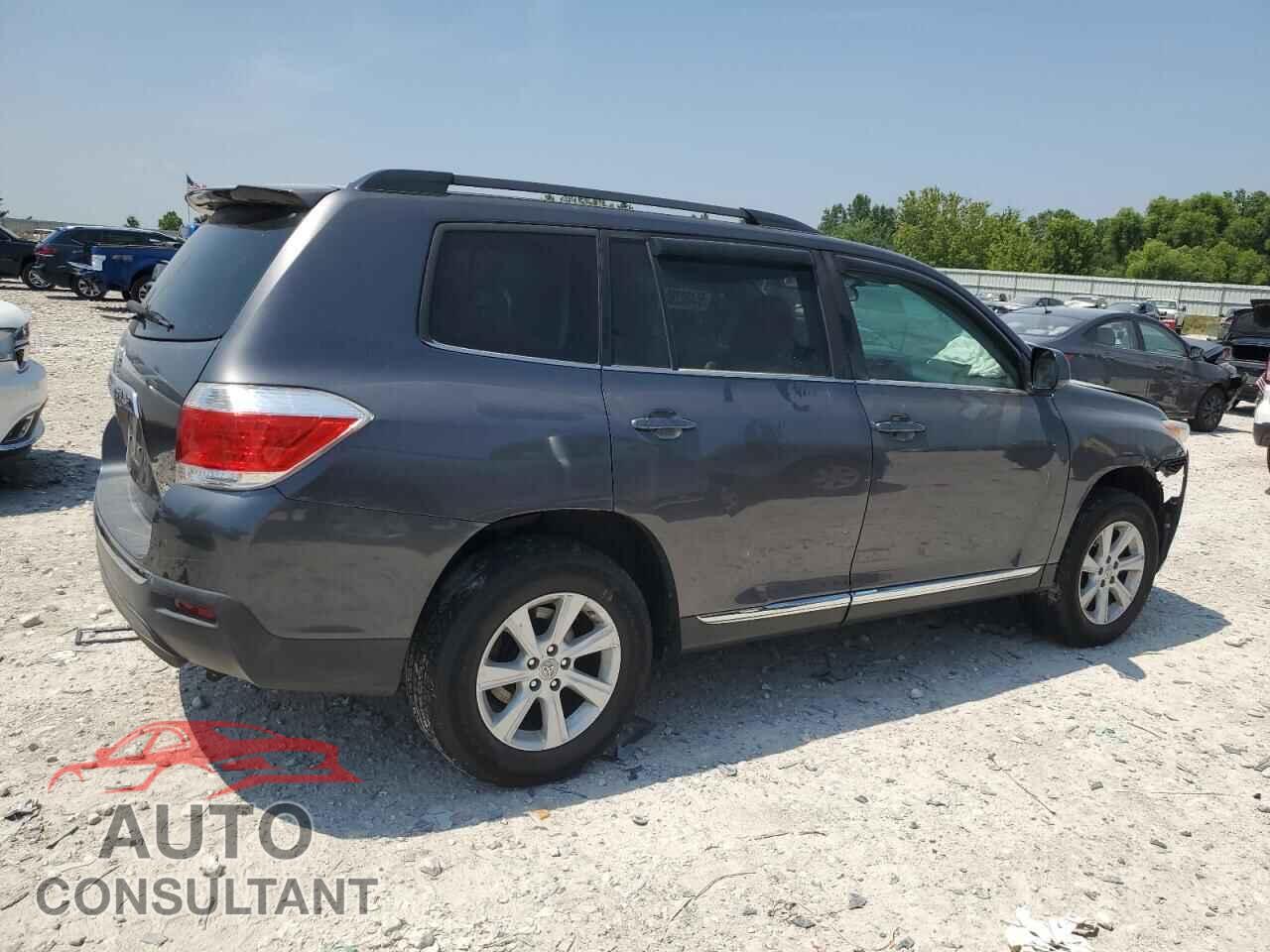 TOYOTA HIGHLANDER 2012 - 5TDBK3EHXCS151092
