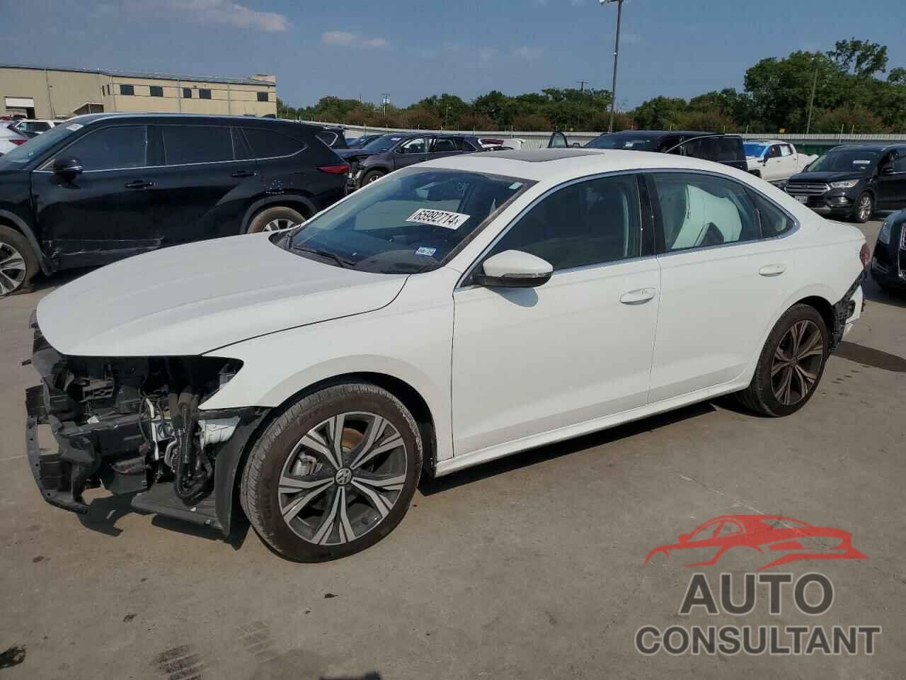 VOLKSWAGEN PASSAT 2021 - 1VWSA7A36MC018978