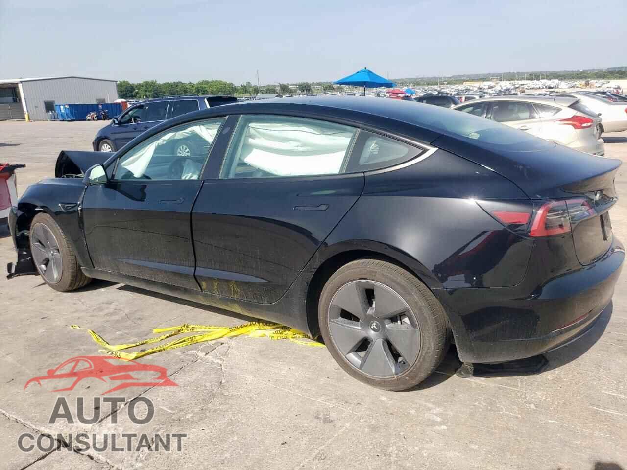 TESLA MODEL 3 2023 - 5YJ3E1EA4PF713100
