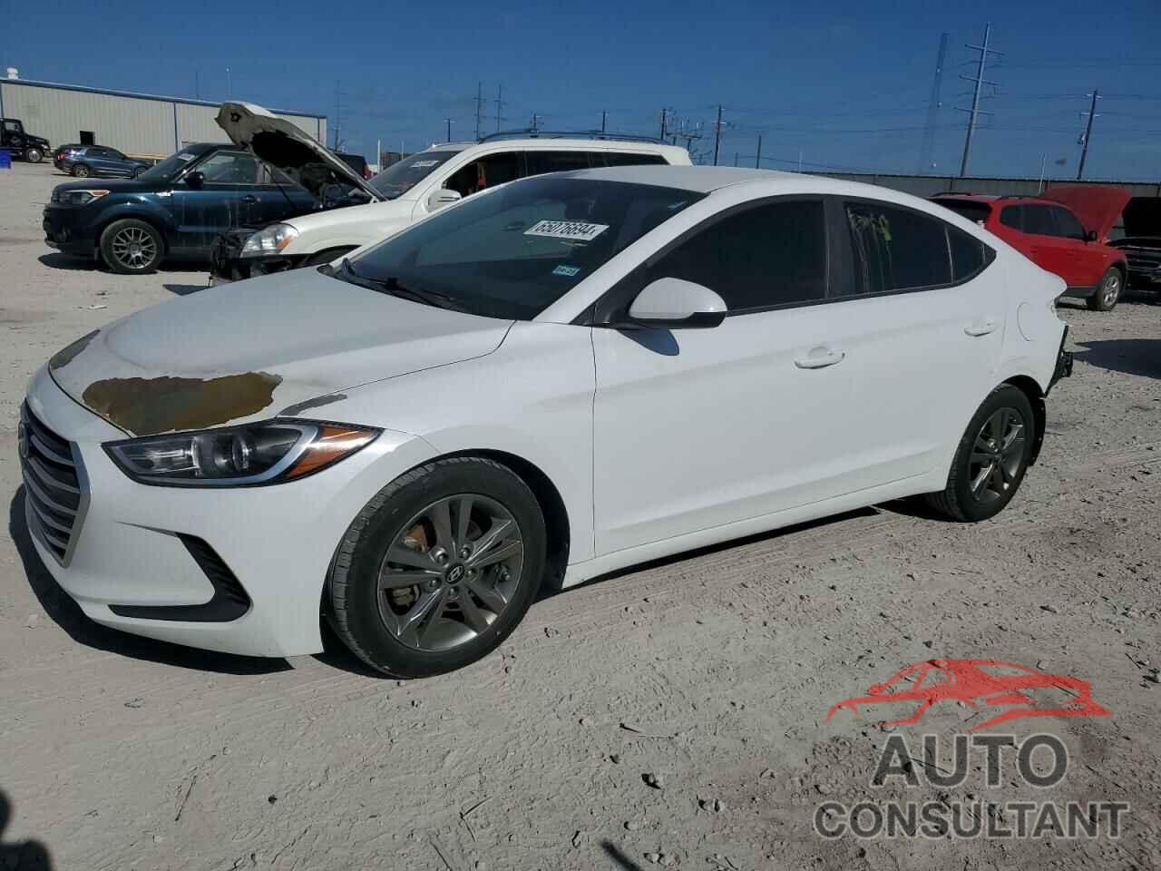 HYUNDAI ELANTRA 2018 - 5NPD84LF1JH250403