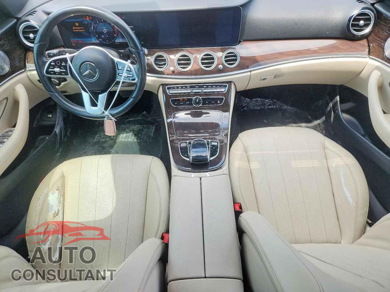 MERCEDES-BENZ E-CLASS 2020 - WDDZF8DB0LA735405
