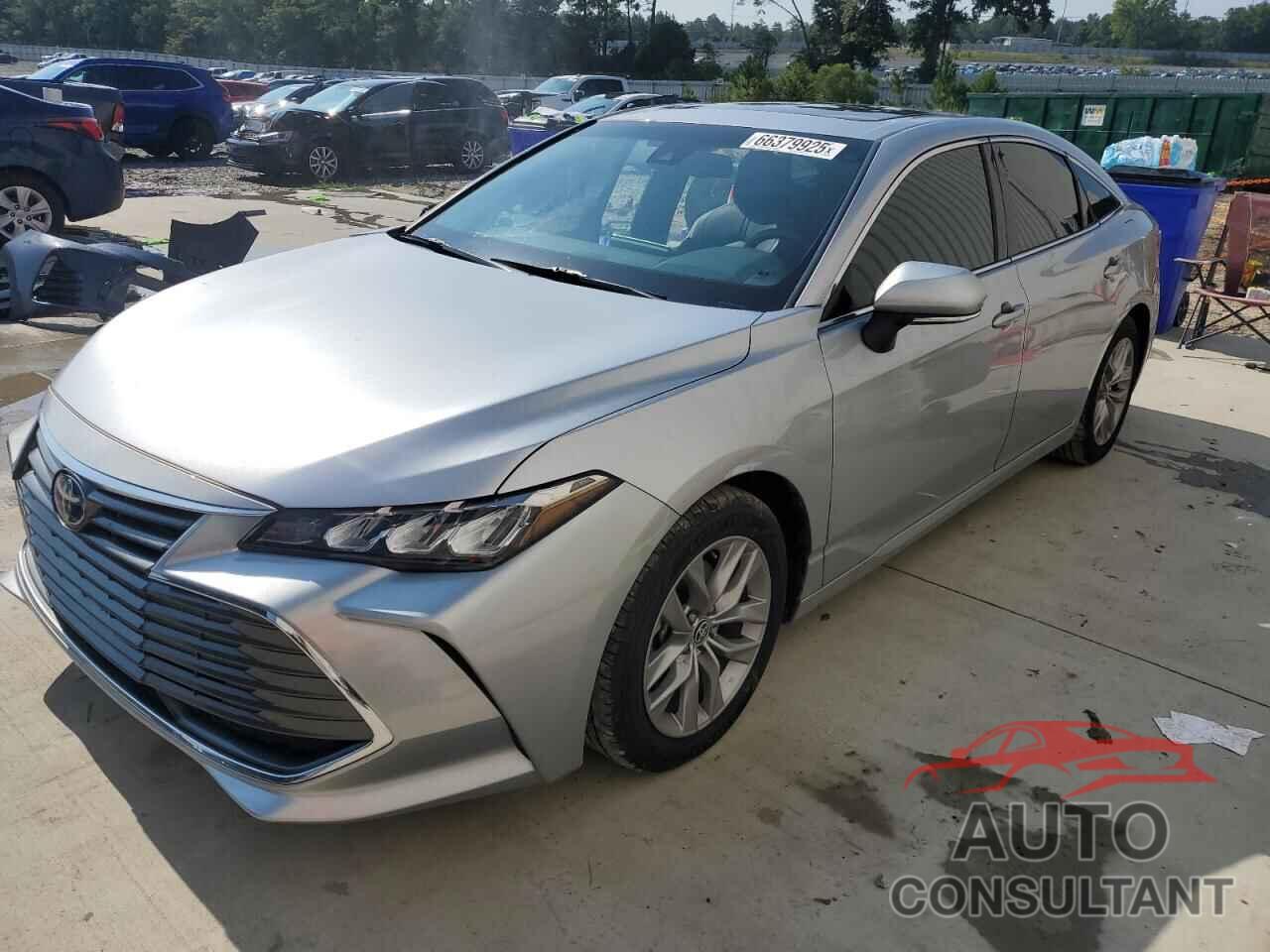 TOYOTA AVALON 2022 - 4T1AA1AB0NU014676