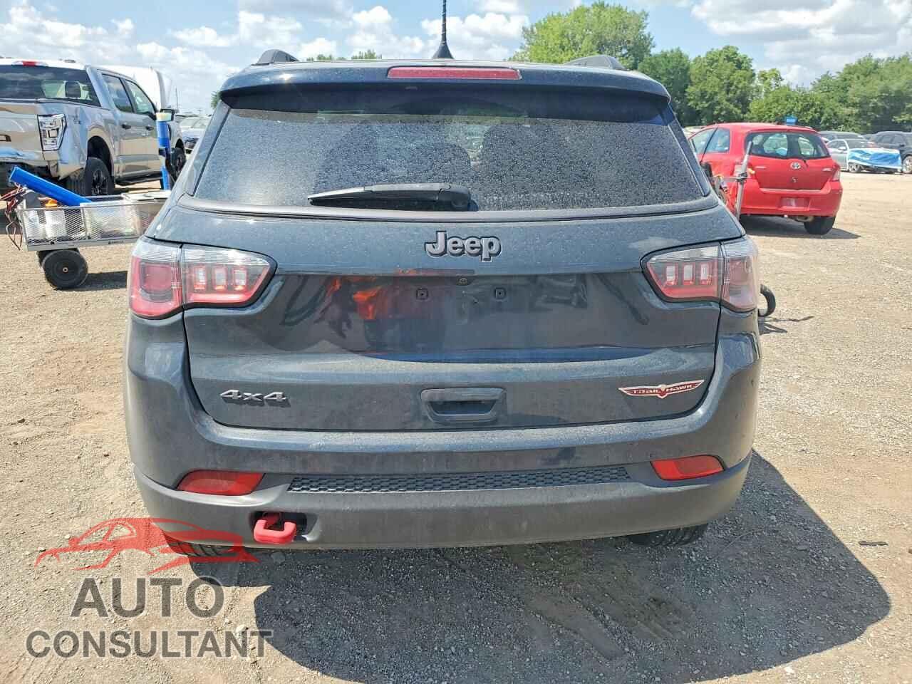 JEEP COMPASS 2017 - 3C4NJDDB1HT689308