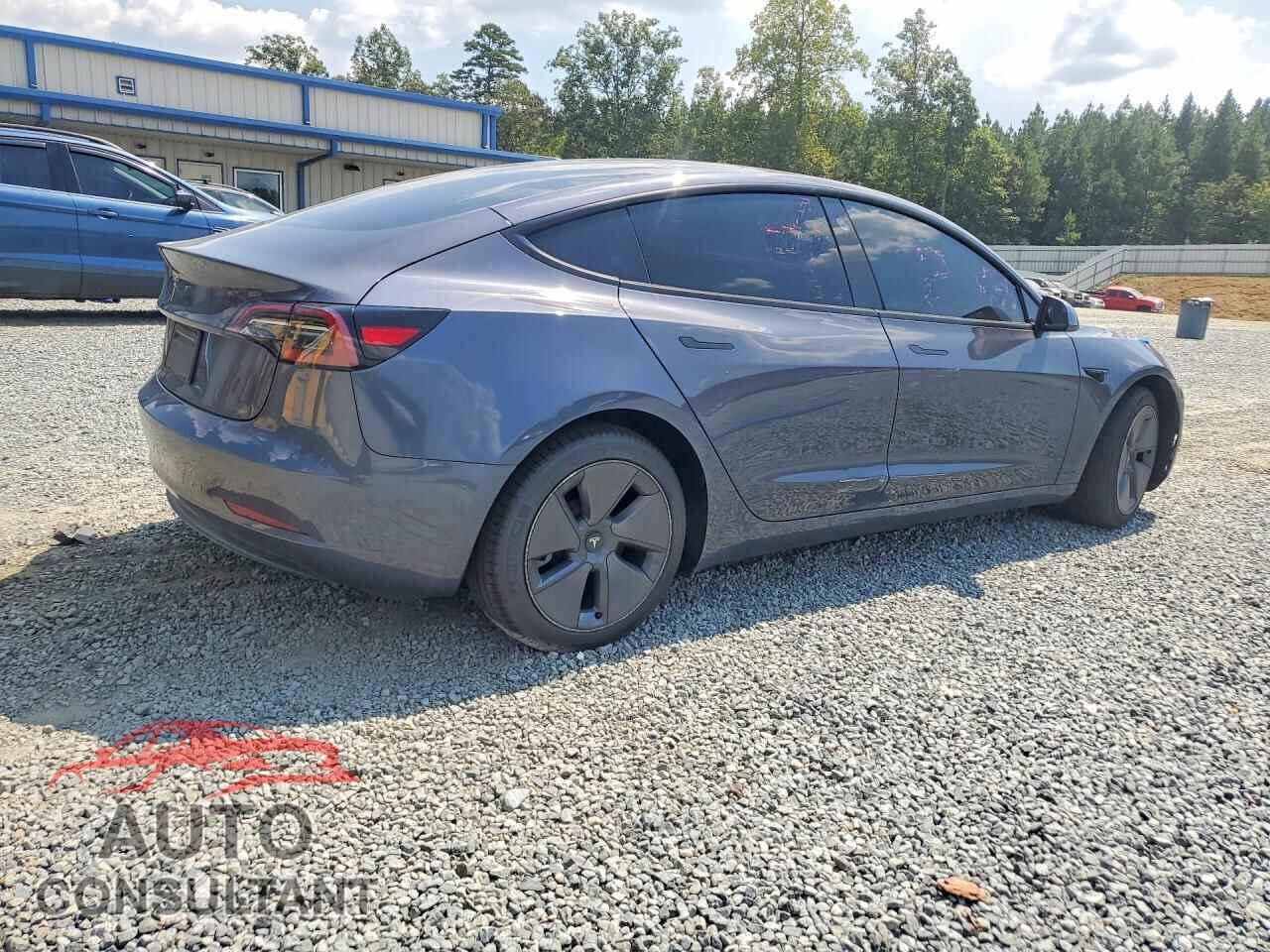 TESLA MODEL 3 2023 - 5YJ3E1EA5PF697652