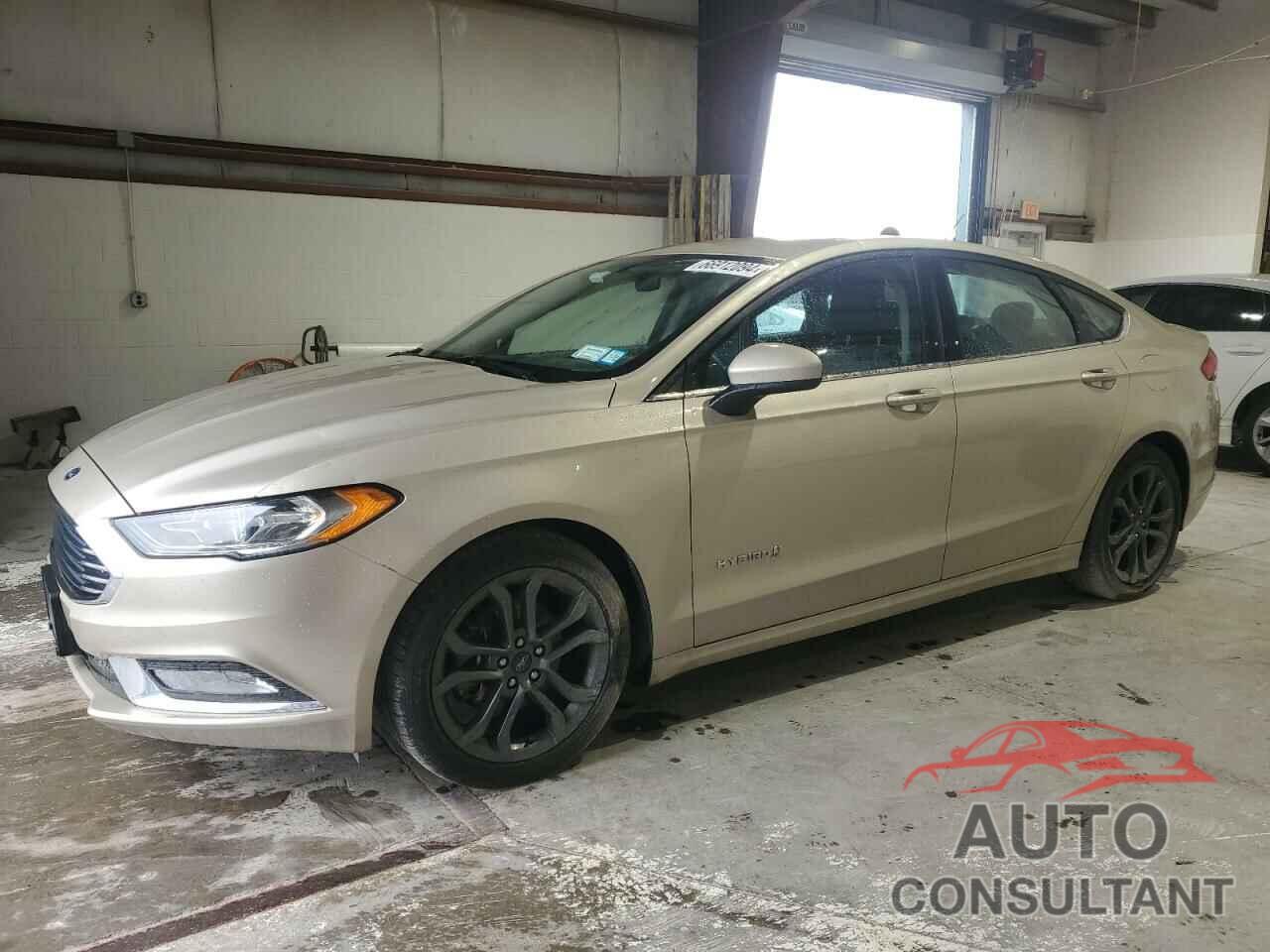 FORD FUSION 2018 - 3FA6P0LU7JR116467