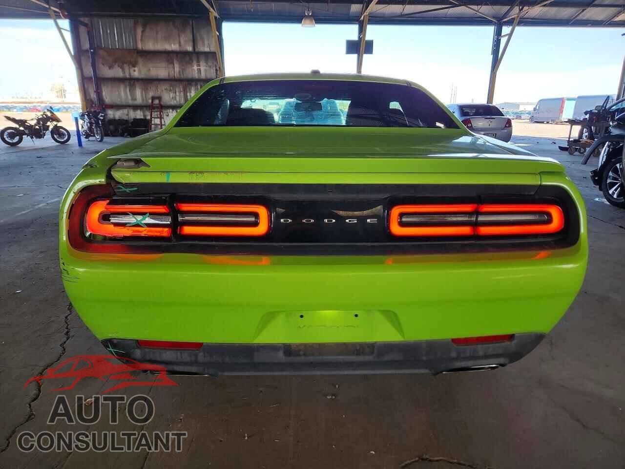DODGE CHALLENGER 2015 - 2C3CDZAT3FH711411