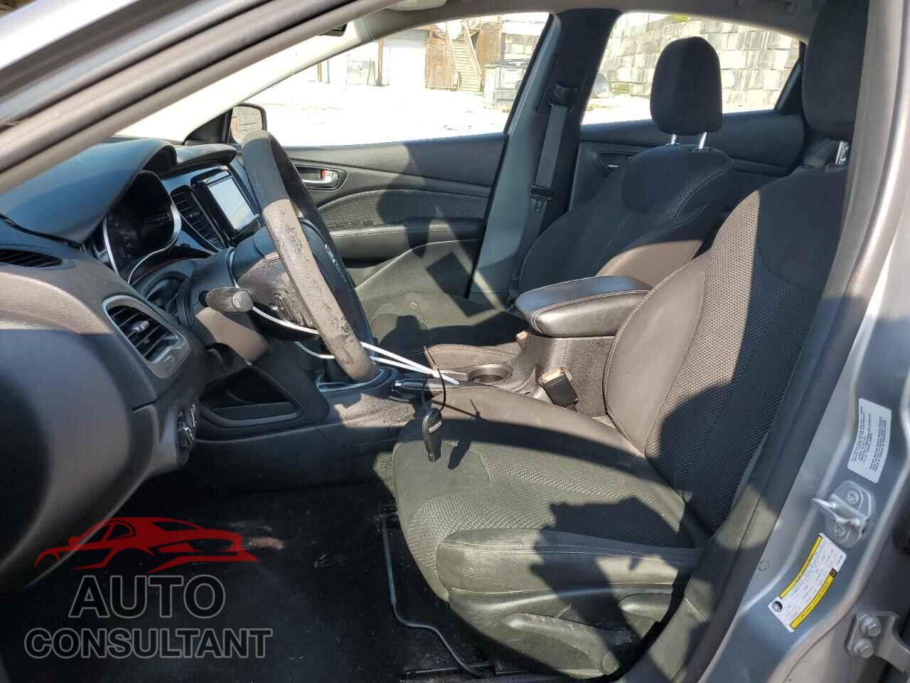 DODGE DART 2015 - 1C3CDFBB0FD351094