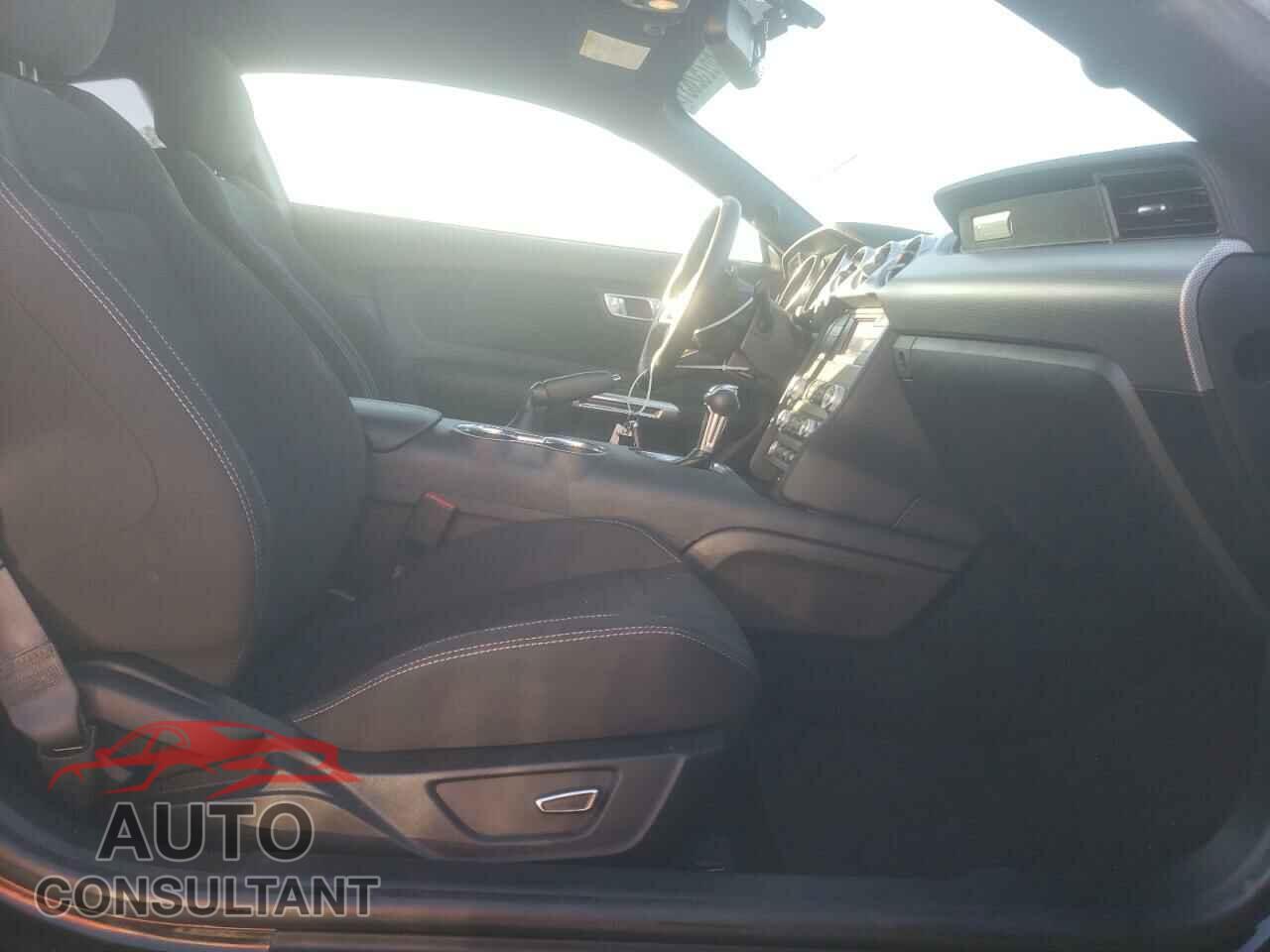 FORD MUSTANG 2019 - 1FA6P8CF4K5118746